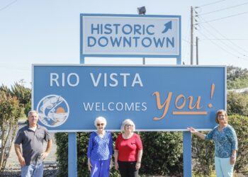 Western Entrance Welcomes YOU!