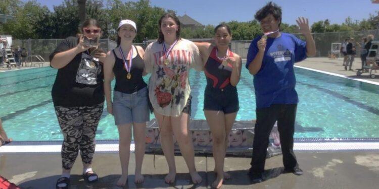 2024 Riverview Middle School Cardboard Boat Race